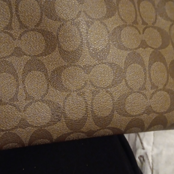 Coach Wallets - Picture 8 of 8